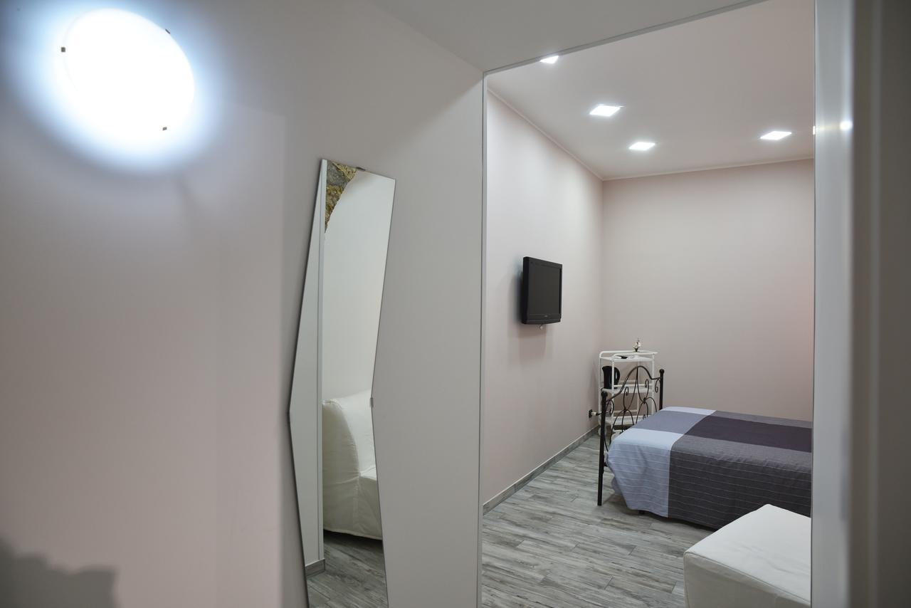 Bed and Breakfast La Dolce Vita Salerno Exterior foto
