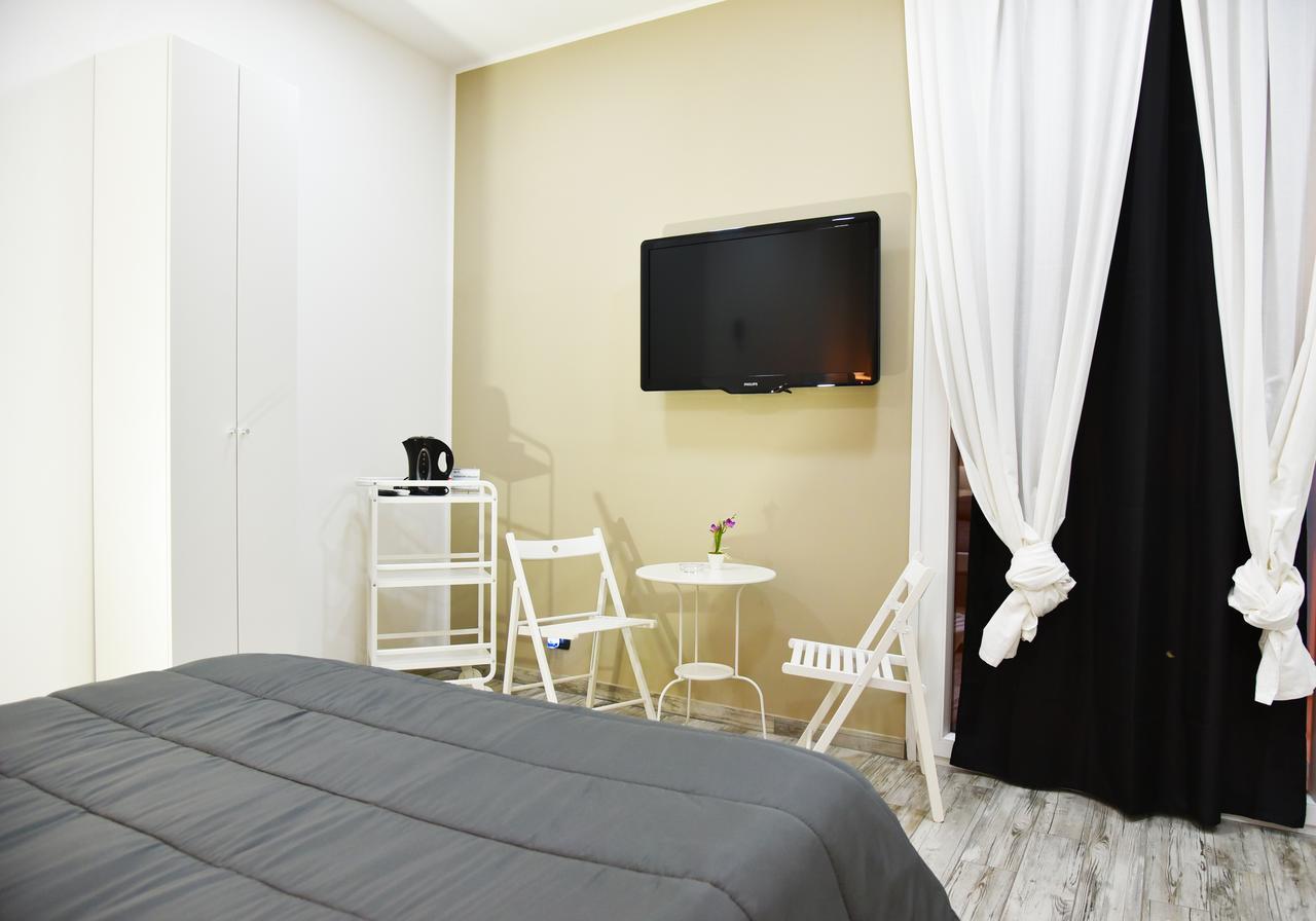 Bed and Breakfast La Dolce Vita Salerno Exterior foto